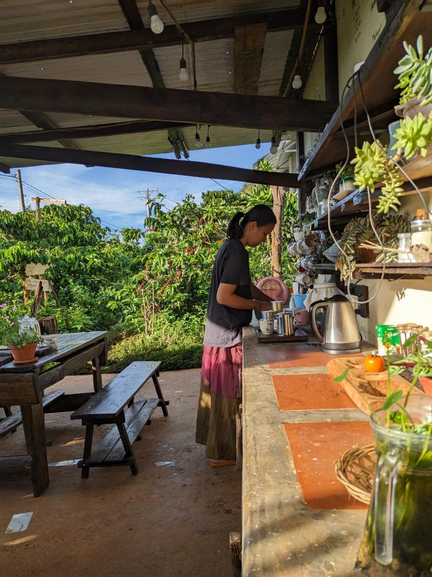 Appartement Ivy Coffee Farm - Garden House à Duc Trong Extérieur photo